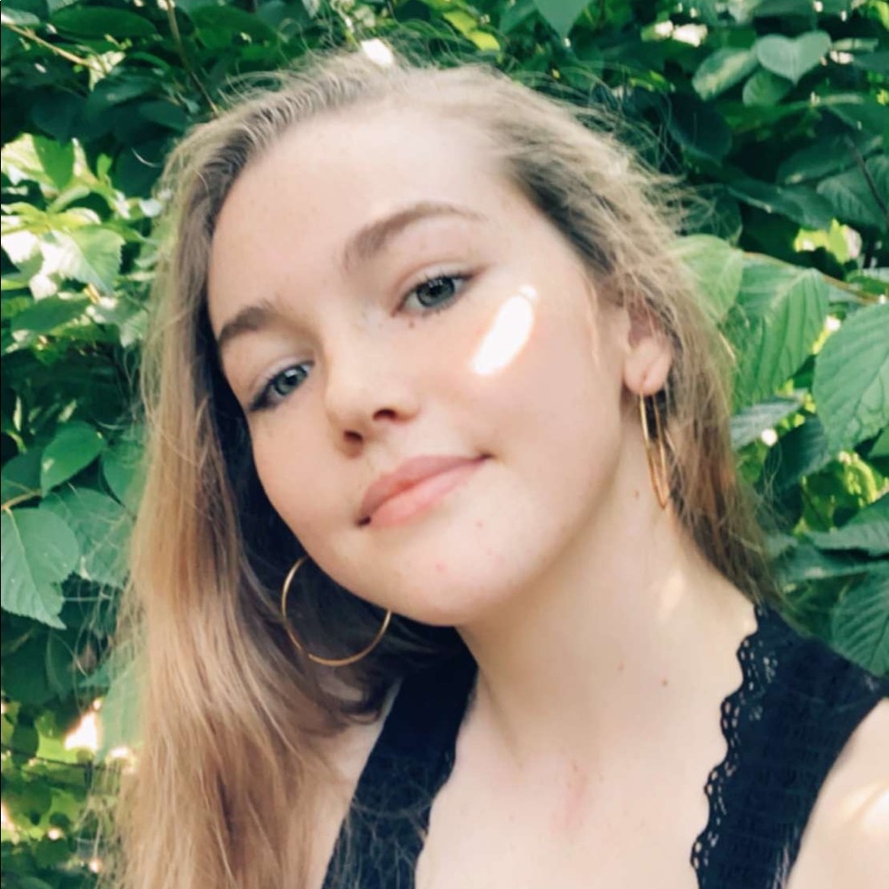 Meet your Posher, Jocelyn